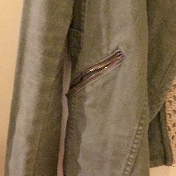 Jacket - Picture 3 of 6